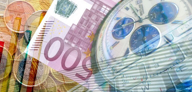 Peníze - graf - čas - stopky - eura - bankovky a mince