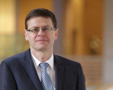 Vladimír Jeřábek - Komerční banka (KB)