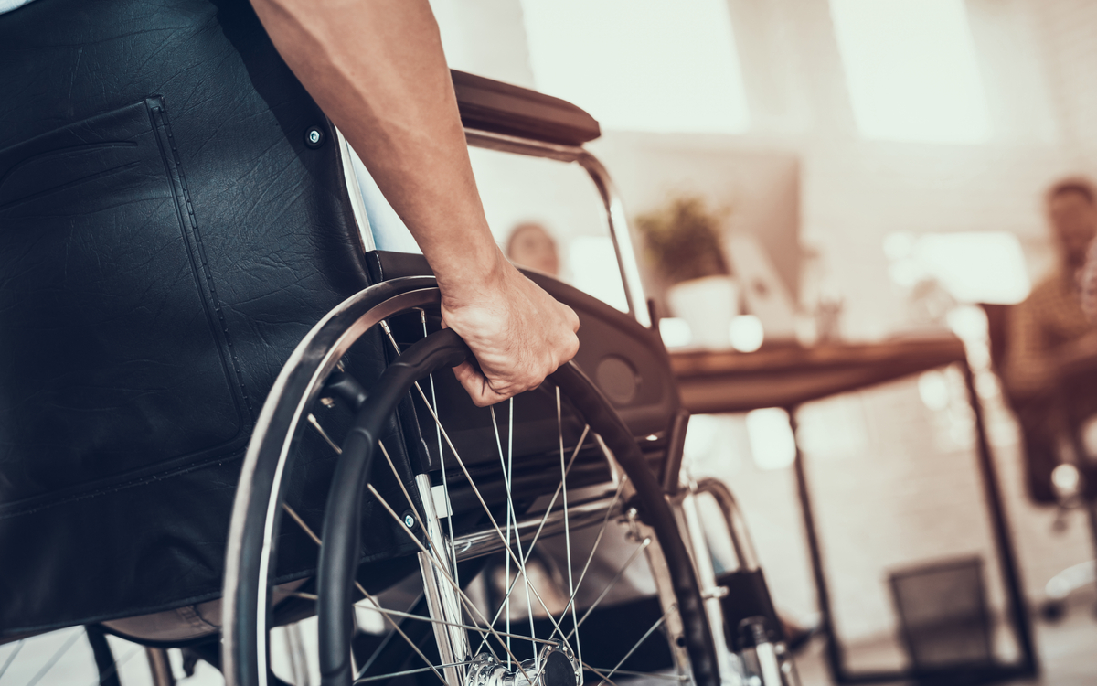 Invalidní důchod a vysoké příjmy