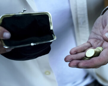 Maximální a minimální důchod