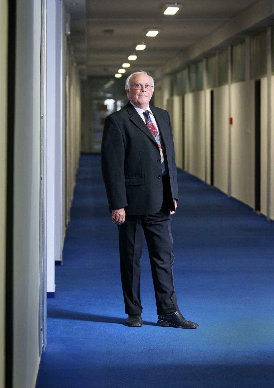 Jaroslav Daňhel, VŠE